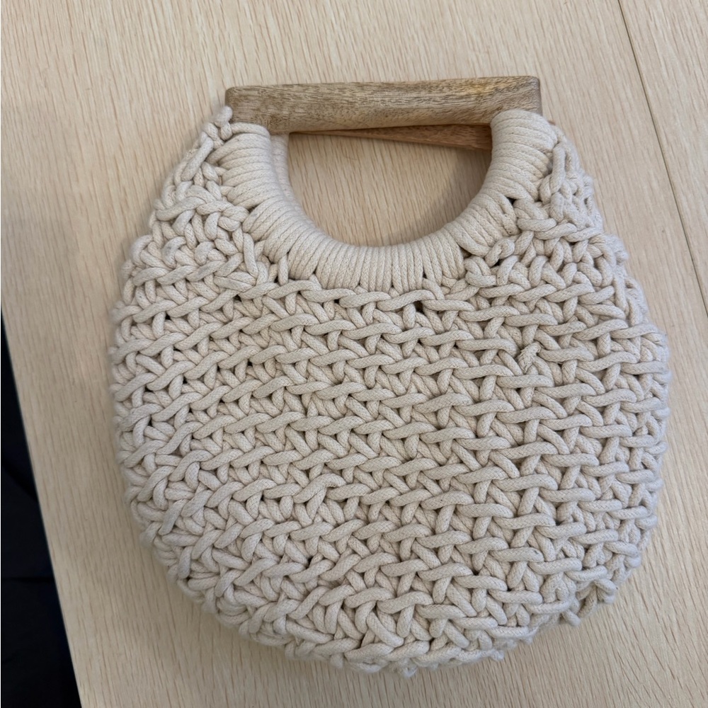 Cream bag with Wooden Handle
